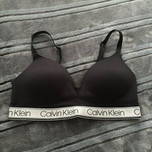 Calvin Klein Lightly Lined Logo Bralette Black Size Small